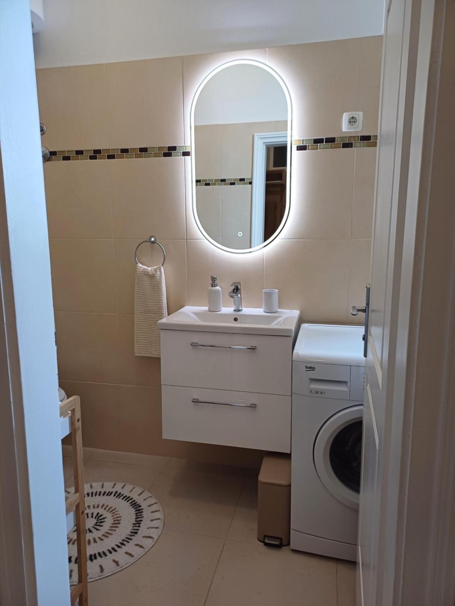 Apartment Zdenka - 100 M From The Beach Опатия Экстерьер фото